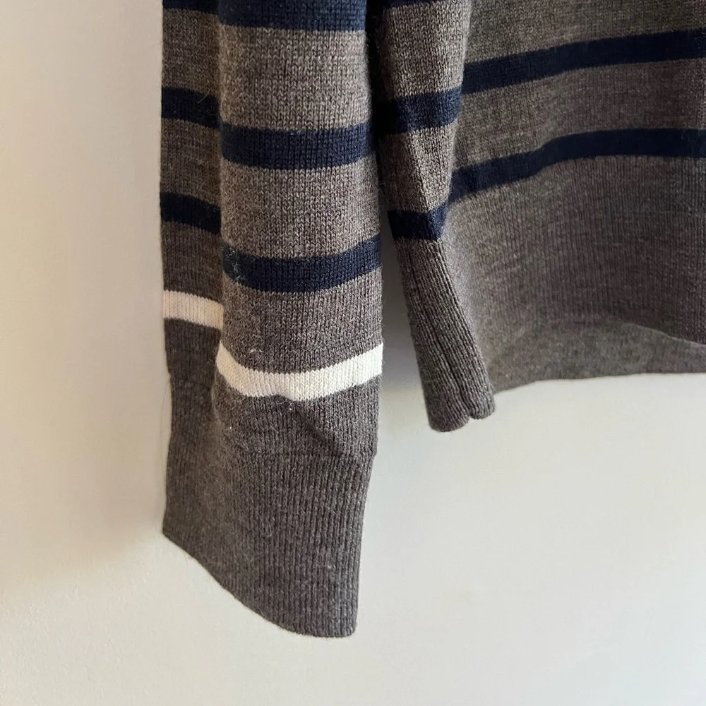 Banana Republic NWT Merino Wool Striped Pullover Sweater, Warm Gray + Navy, M